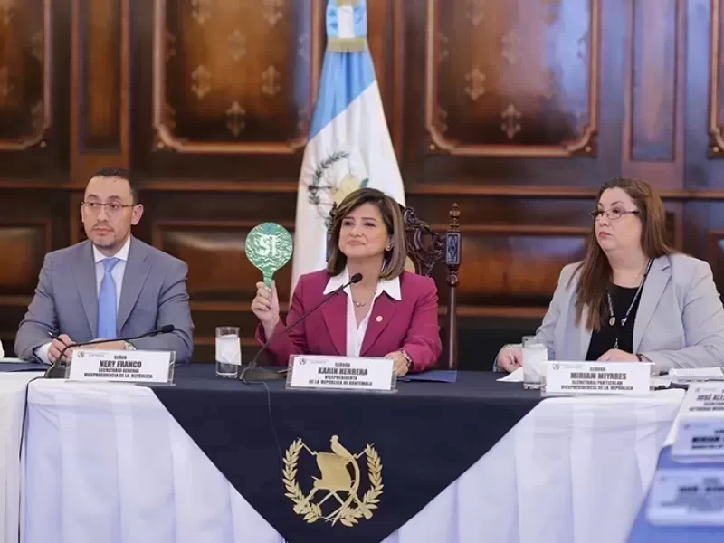 Vicepresidenta preside Autoridad Migratoria en fortalecimiento del sistema migratorio