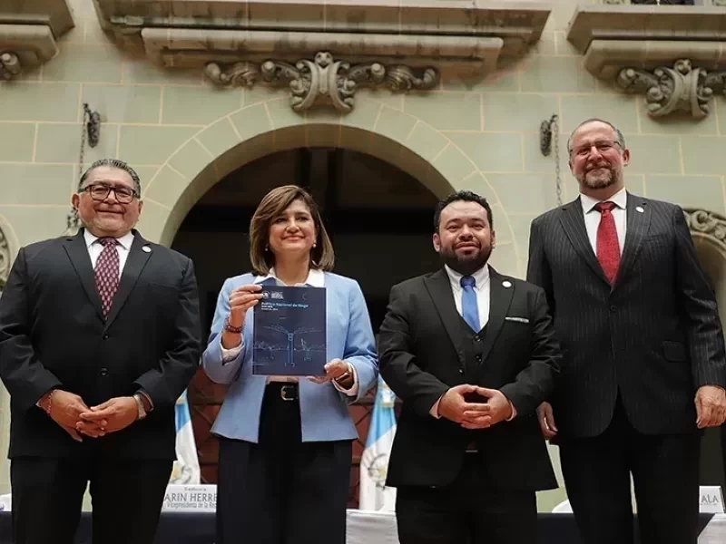Vicepresidenta de la República en lanzamiento de Política de Riego: “Estamos dando un paso decisivo hacia un futuro más próspero y sostenible para la población”