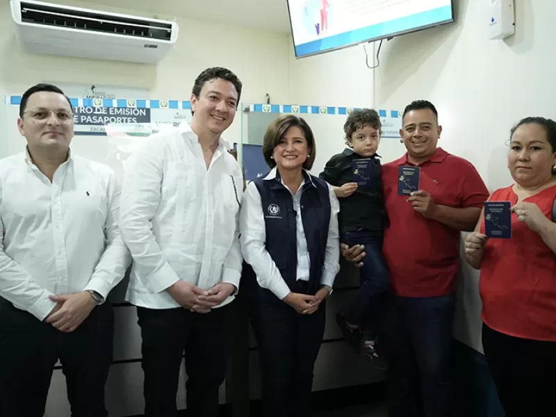 Vicepresidencia e IGM inauguran Centro de Impresión de Pasaportes en Zacapa