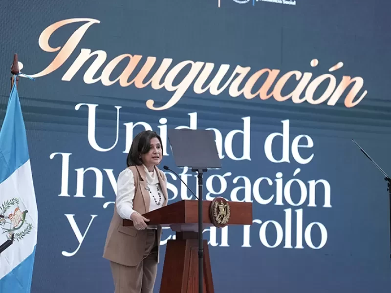 Vicepresidenta participa en inauguración de unidad de investigación en Hospital San Juan de Dios