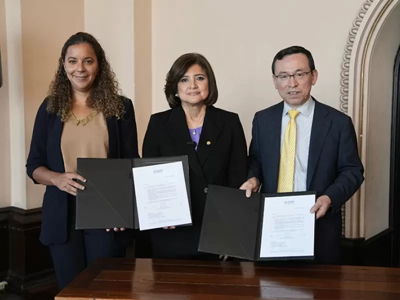 La presidenta en funciones Dra. Karin Herrera, junto a Organización Internacional para las Migraciones (OIM), con el apoyo de la República de Corea lanzaron el proyecto para mejorar los servicios de reintegración para retornados guatemaltecos