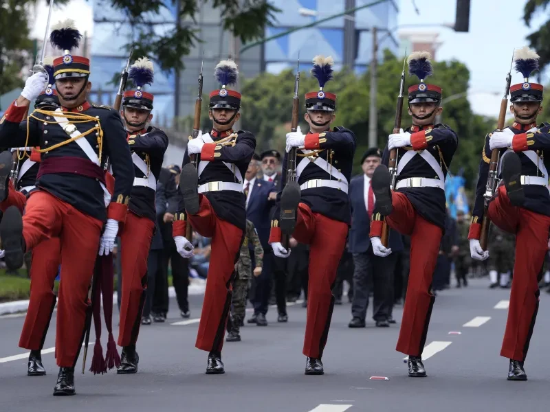 Conmemoración del 154 aniversario de la gesta revolucionaria y Día del Ejercito
