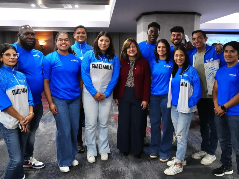 Reconocimiento a los atletas campeones destacados del  XXXV Campeonato Centroamericano Mayor de Atletismo