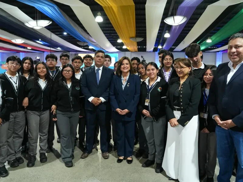 La Feria Nacional de Becas: Transformando el futuro de la juventud guatemalteca.