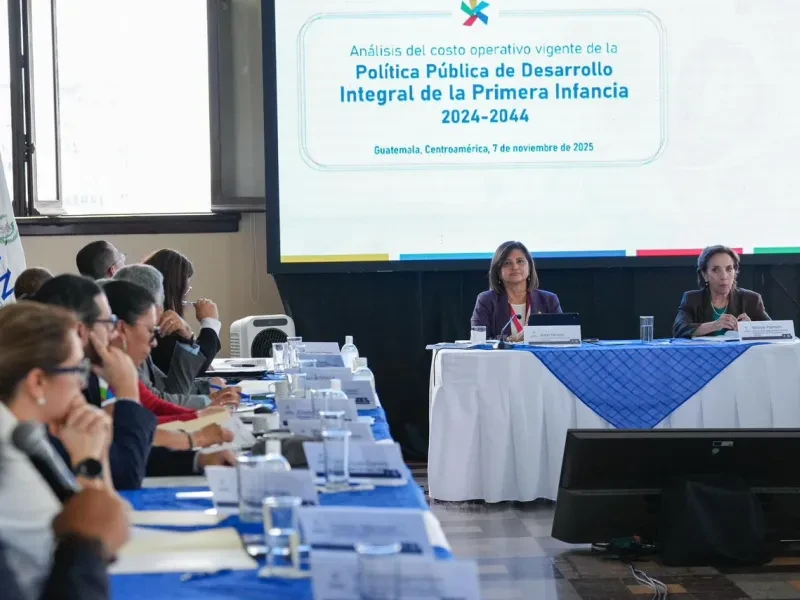 El CONASAN conoció las acciones que fortalecen la Seguridad Alimentaria y Nutricional del país, y aprobó el Plan de la Lucha Contra la Malnutrición 2025–2028.