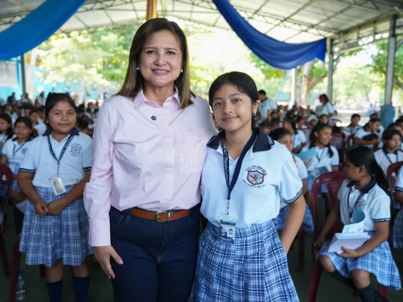 mensajes de prevención y protección con estudiantes y la comunidad educativa