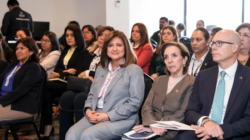 Foro “Voces de las mujeres por una nutrición digna y justa”,