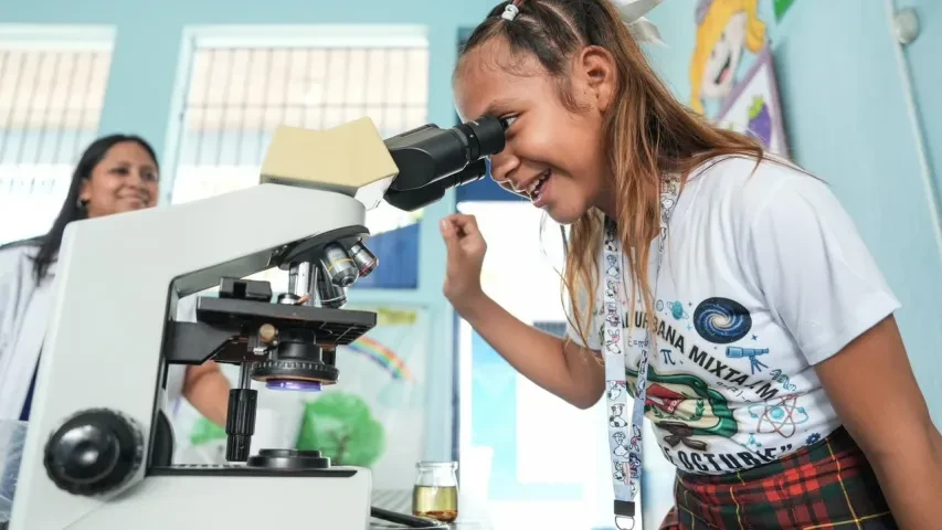 Clubes de Ciencias en Morales