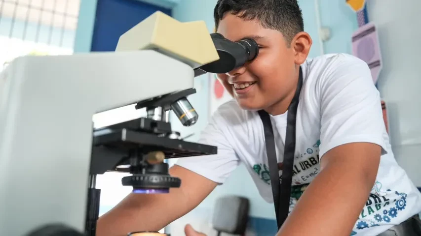 Clubes de Ciencias en Morales