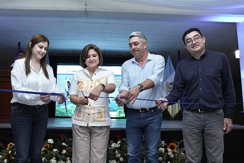 Vicepresidenta participa en lanzamiento oficial del Obversatorio y Panel de Movilidad Humana en Chiquimula
