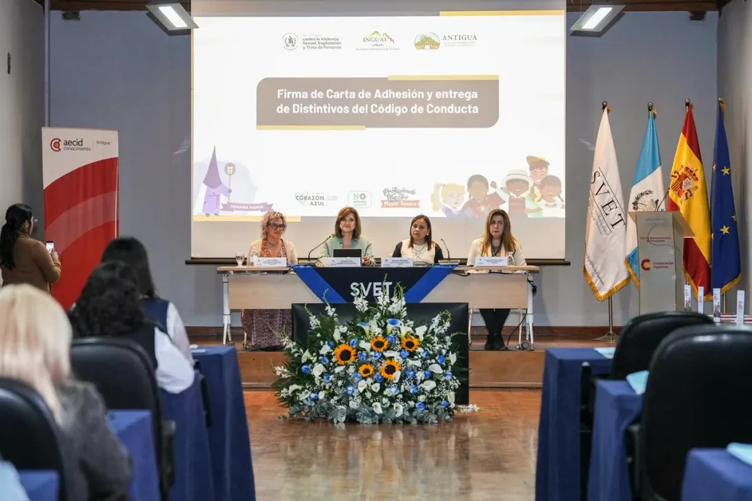 Vicepresidenta de la República, participa en la firma de la carta de adhesión y la entrega del distintivo del Código de Conducta para la Prevención y Protección de Niños, Niñas y Adolescentes contra la Explotación Sexual en las Actividades Relacionadas con Viajes y Turismo